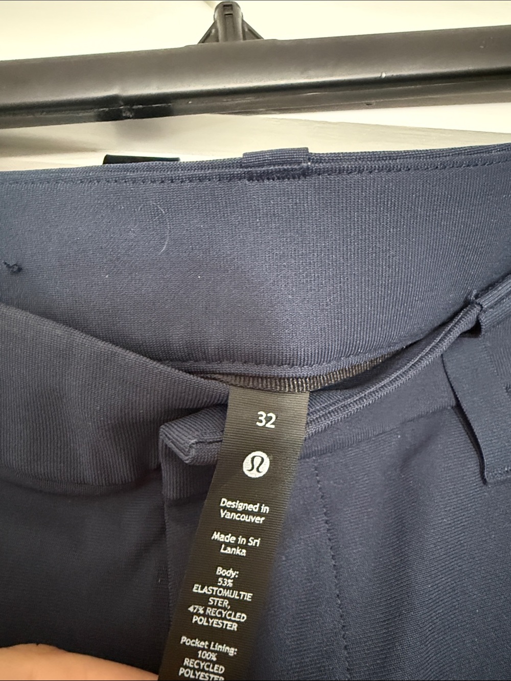 NWOT lululemon athletica Men’s ABC Classic Fit Trouser 32x30 True Navy - Picture 4 of 4